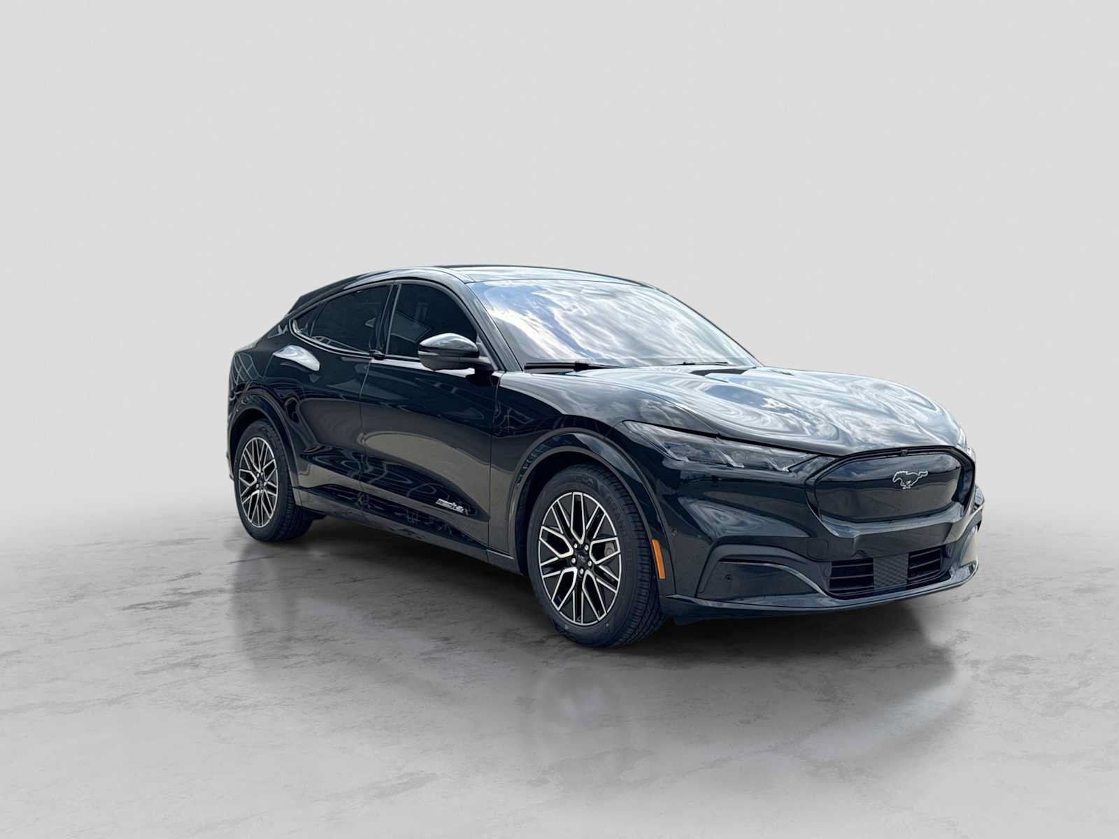 Certified 2024 Ford Mustang Mach-E Premium AWD/4WD image 8