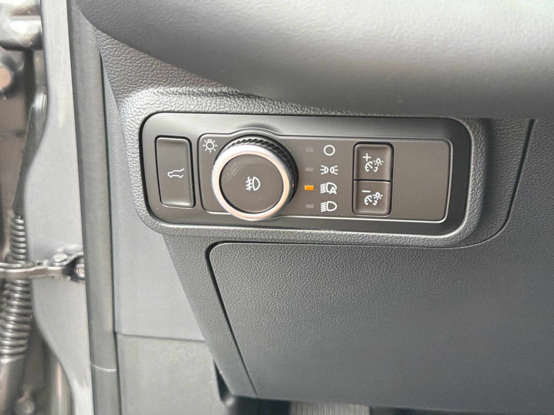 Certified 2025 Ford Explorer ST-Line RWD image 7