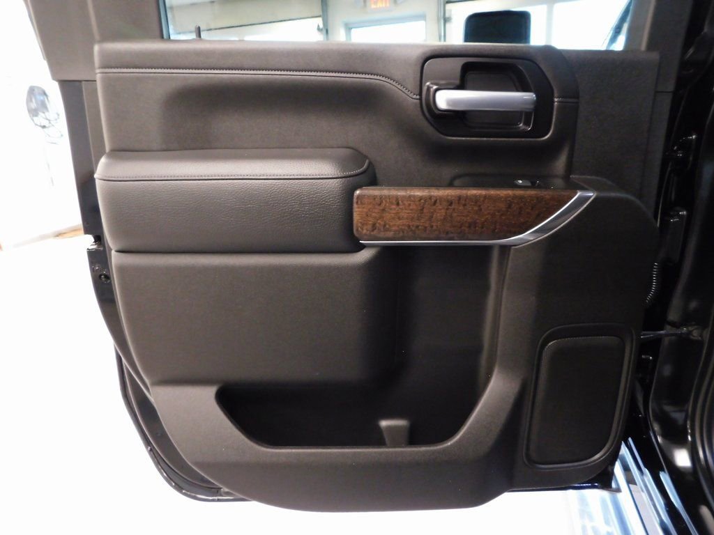 Used 2022 GMC Sierra 2500 Denali image 33