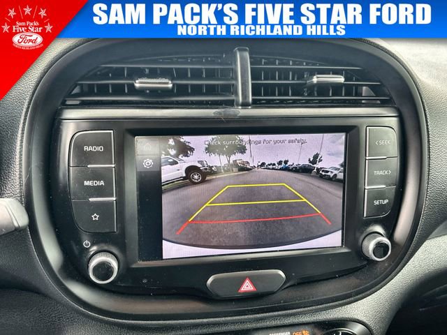 Used 2023 Kia Soul LX FWD image 26