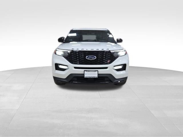 Certified 2022 Ford Explorer ST w/ Equipment Group 401A image 8