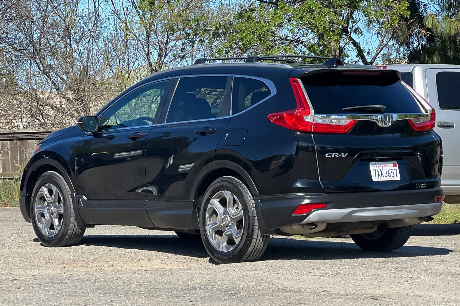 Used 2017 Honda CR-V EX-L image 3