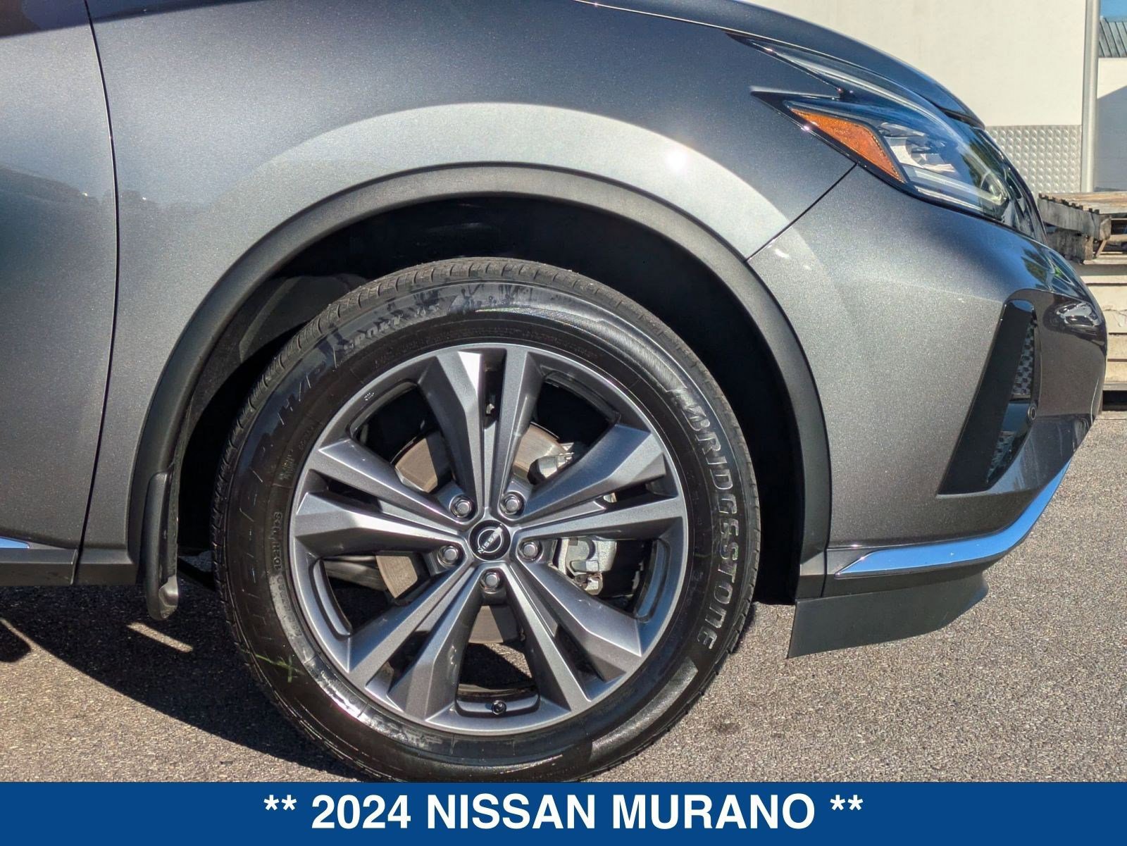 Used 2024 Nissan Murano Platinum w/ Cargo Package image 12