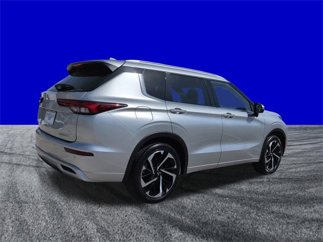 Used 2022 Mitsubishi Outlander SEL image 4
