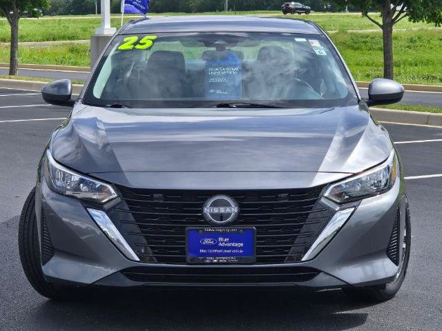 Used 2024 Nissan Sentra SV FWD image 3