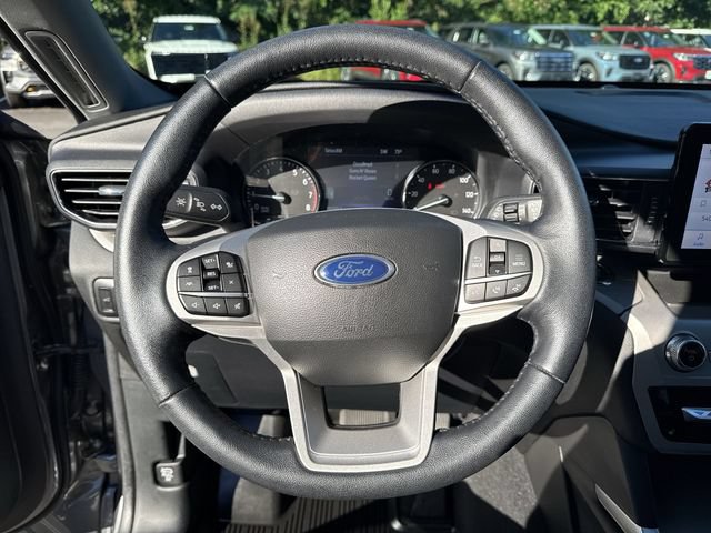 Certified 2023 Ford Explorer XLT w/ Equipment Group 202A AWD/4WD image 14