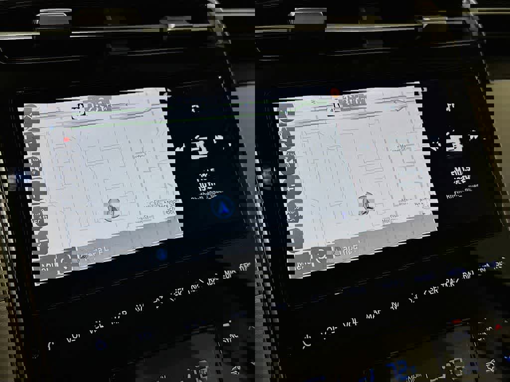 Used 2022 Hyundai Tucson Limited image 27