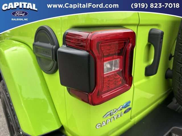 Used 2021 Jeep Wrangler Unlimited Sahara w/ Cold Weather Group image 15