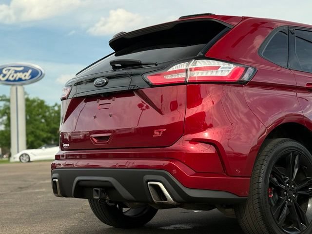 Certified 2019 Ford Edge ST w/ Equipment Group 401A AWD/4WD image 40