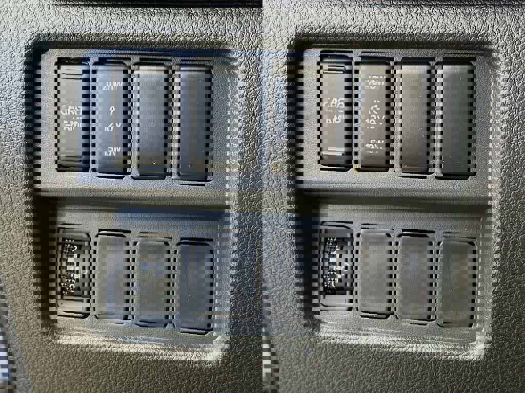 Used 2023 Nissan Titan Platinum Reserve w/ Moonroof Package image 27