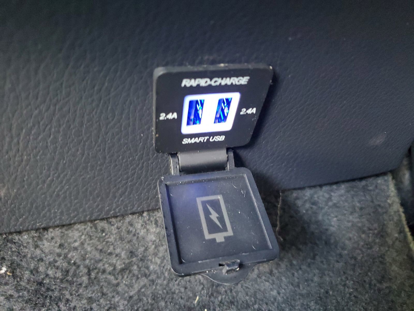 Used 2023 Toyota Camry SE FWD image 12