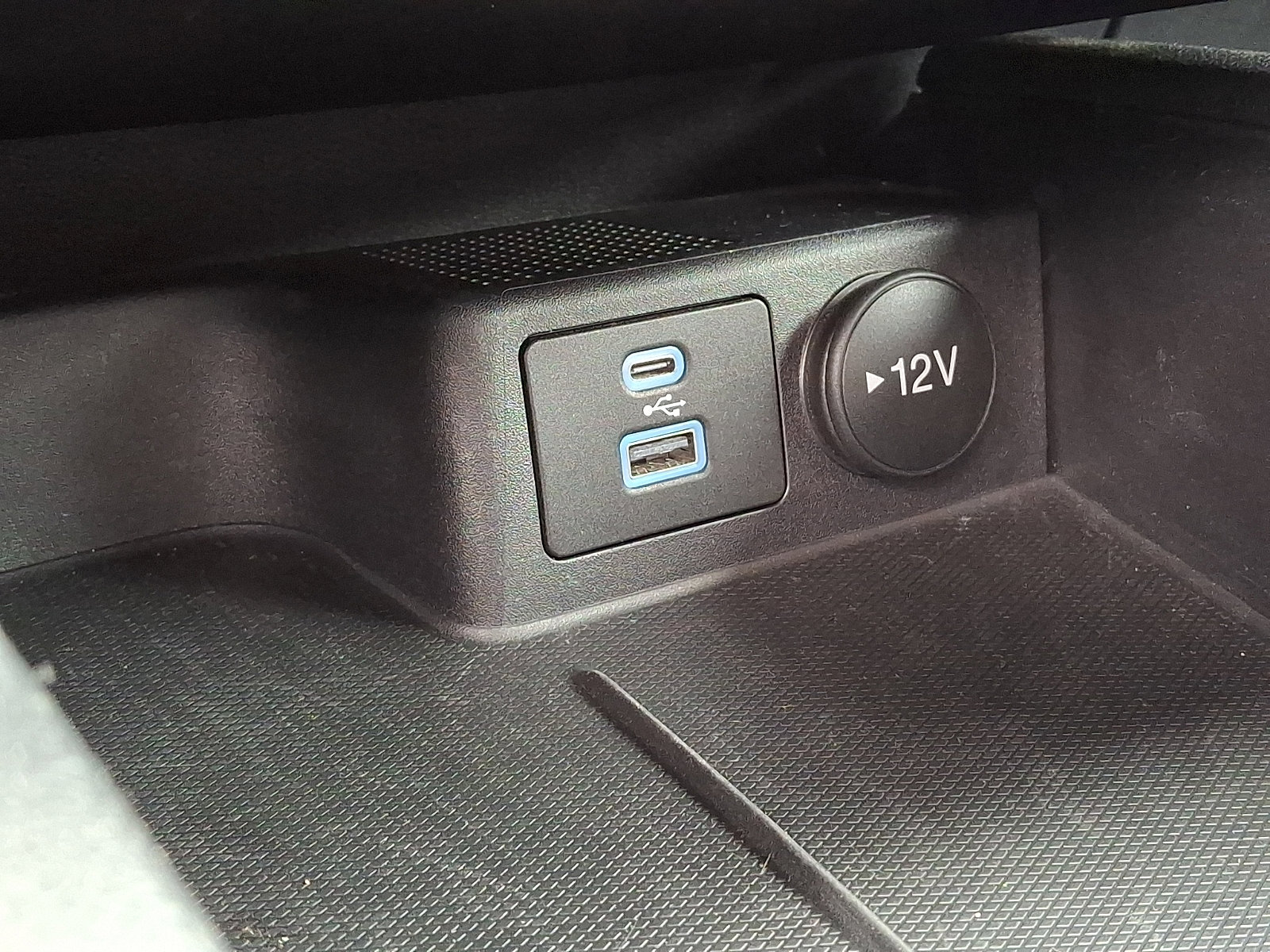 Certified 2023 Ford Escape Active image 33