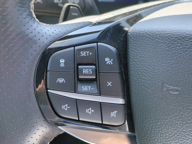 Certified 2022 Ford Explorer ST w/ Equipment Group 401A AWD/4WD image 18