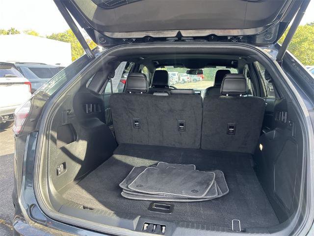 Certified 2022 Ford Edge ST image 11