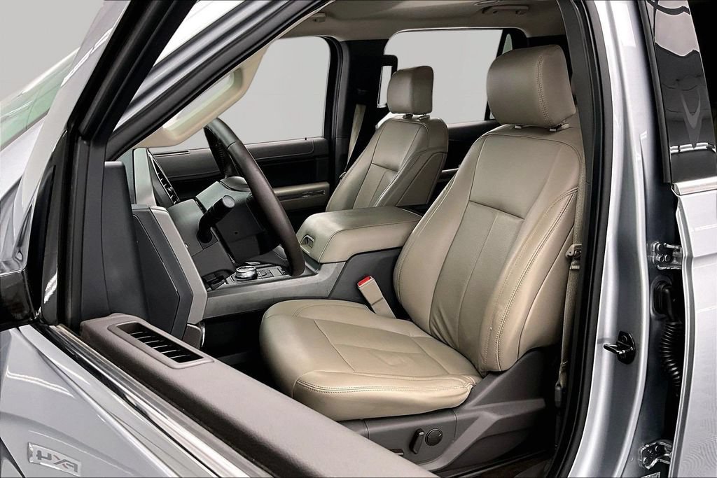 Certified 2020 Ford Expedition XLT w/ FX4 Off-Road Package AWD/4WD image 25