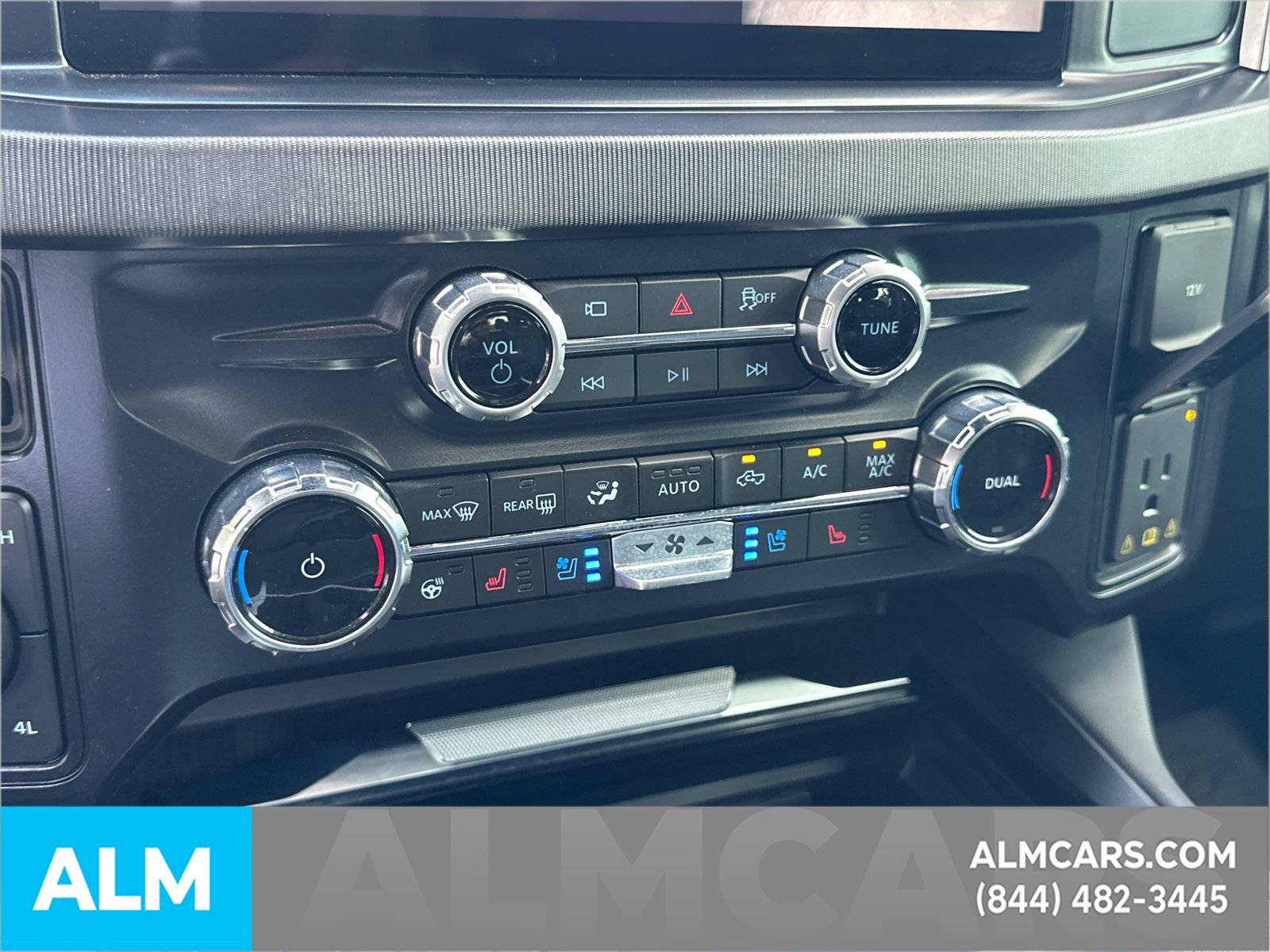 Certified 2025 Ford F250 Platinum AWD/4WD image 32