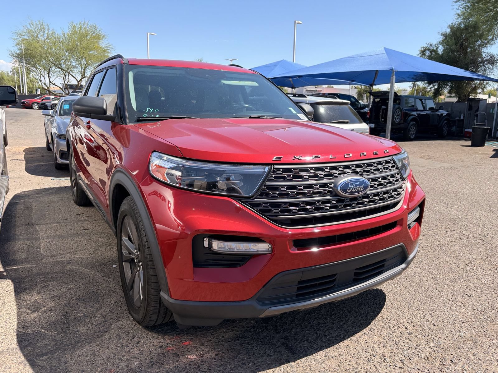 Certified 2021 Ford Explorer XLT w/ Equipment Group 202A RWD image 3