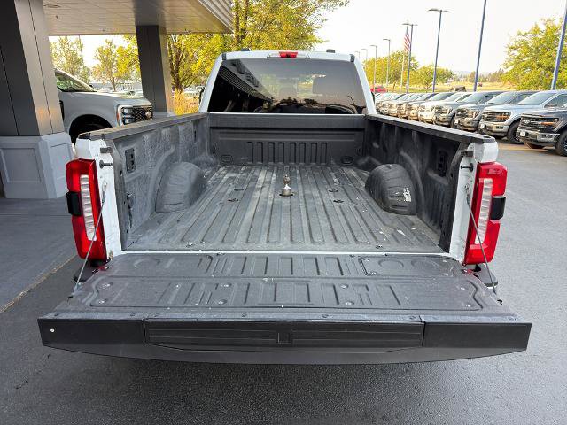 Certified 2025 Ford F450 XLT w/ 360-Degree Camera Package AWD/4WD image 17