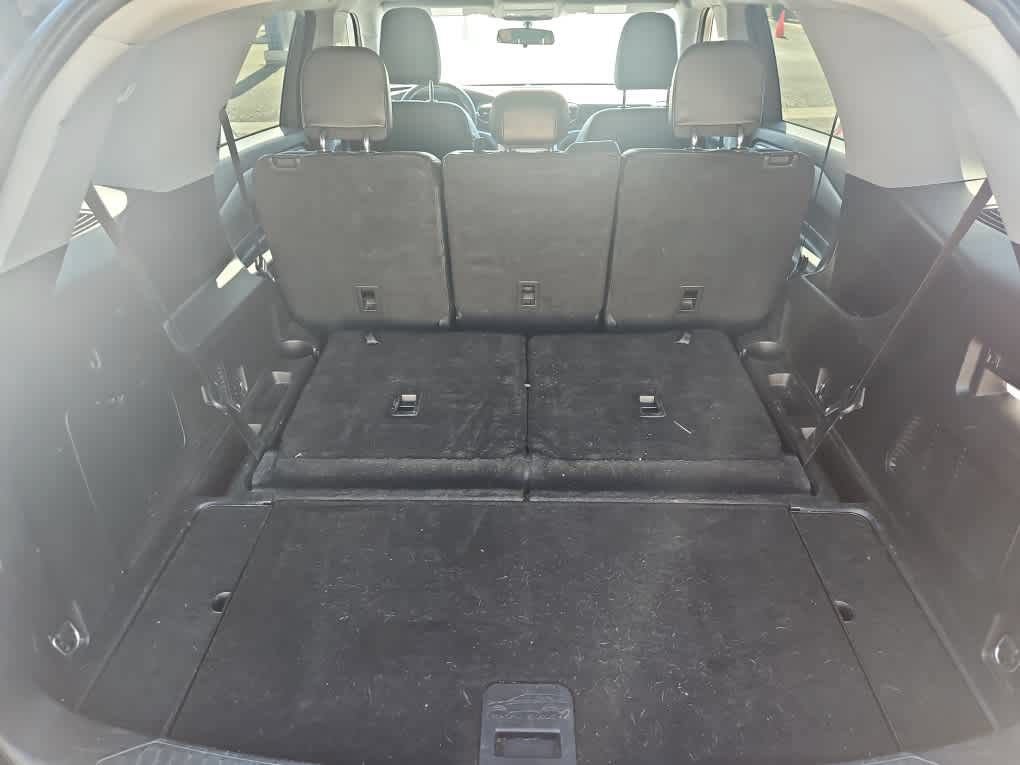 Certified 2021 Ford Explorer XLT w/ Equipment Group 202A AWD/4WD image 9