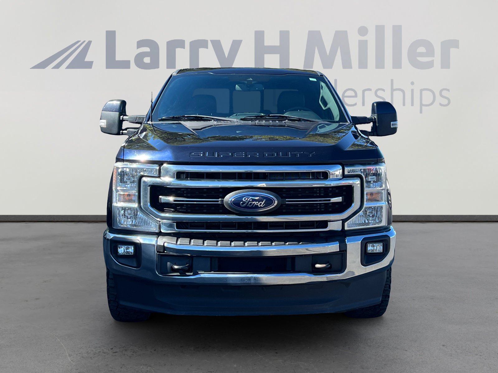 Certified 2022 Ford F350 Lariat w/ Lariat Ultimate Package AWD/4WD image 8