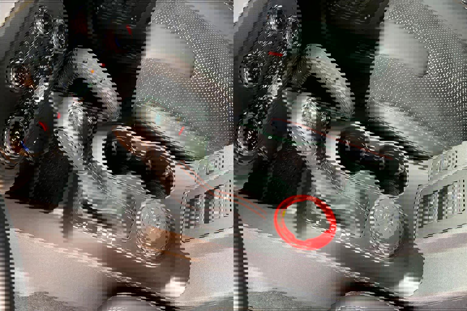 Certified 2024 Ford Bronco Raptor w/ Interior Carbon Fiber Pack 6 AWD/4WD image 17