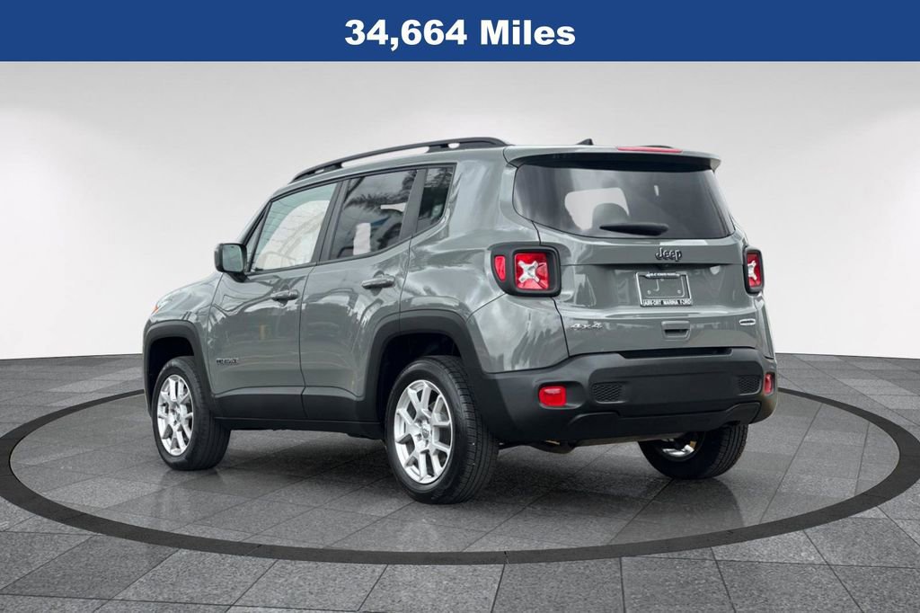 Used 2021 Jeep Renegade Latitude AWD/4WD image 6