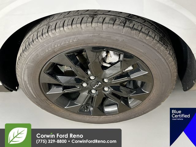 Used 2024 Kia Carnival SX Prestige FWD image 37