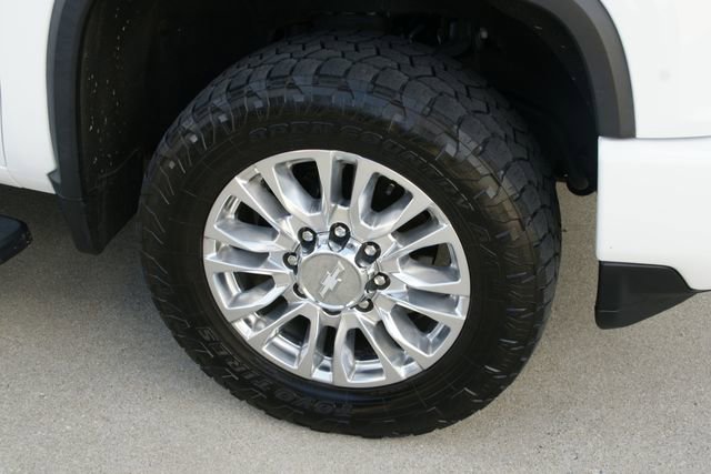 Used 2020 Chevrolet Silverado 2500 High Country w/ Safety Package II image 8