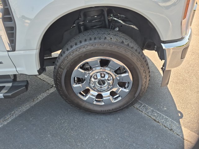 Certified 2026 Ford F250 Lariat w/ Chrome Package AWD/4WD image 11