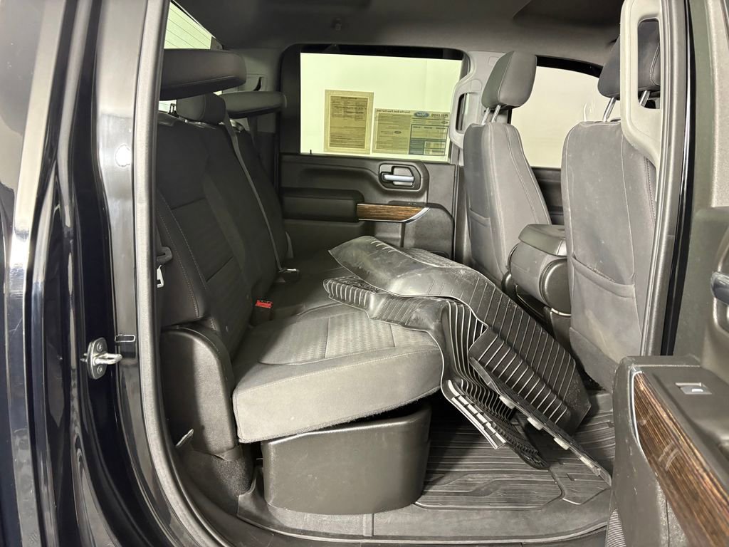 Used 2020 GMC Sierra 2500 SLE w/ SLE Value Package; AWD/4WD image 32