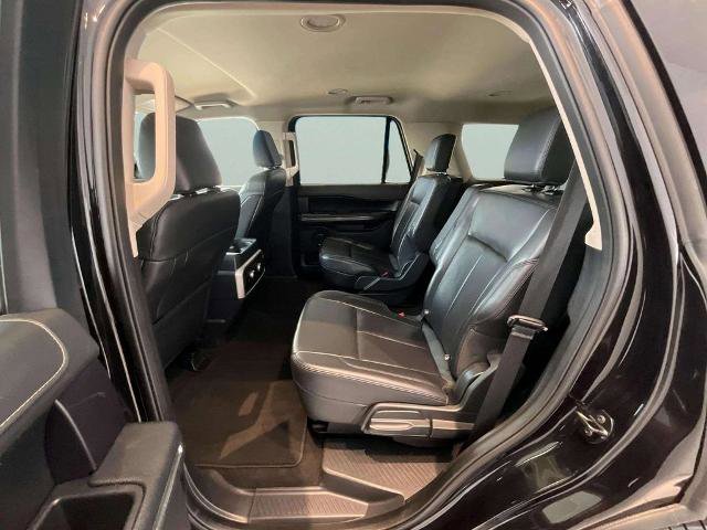 Certified 2024 Ford Expedition XLT image 17