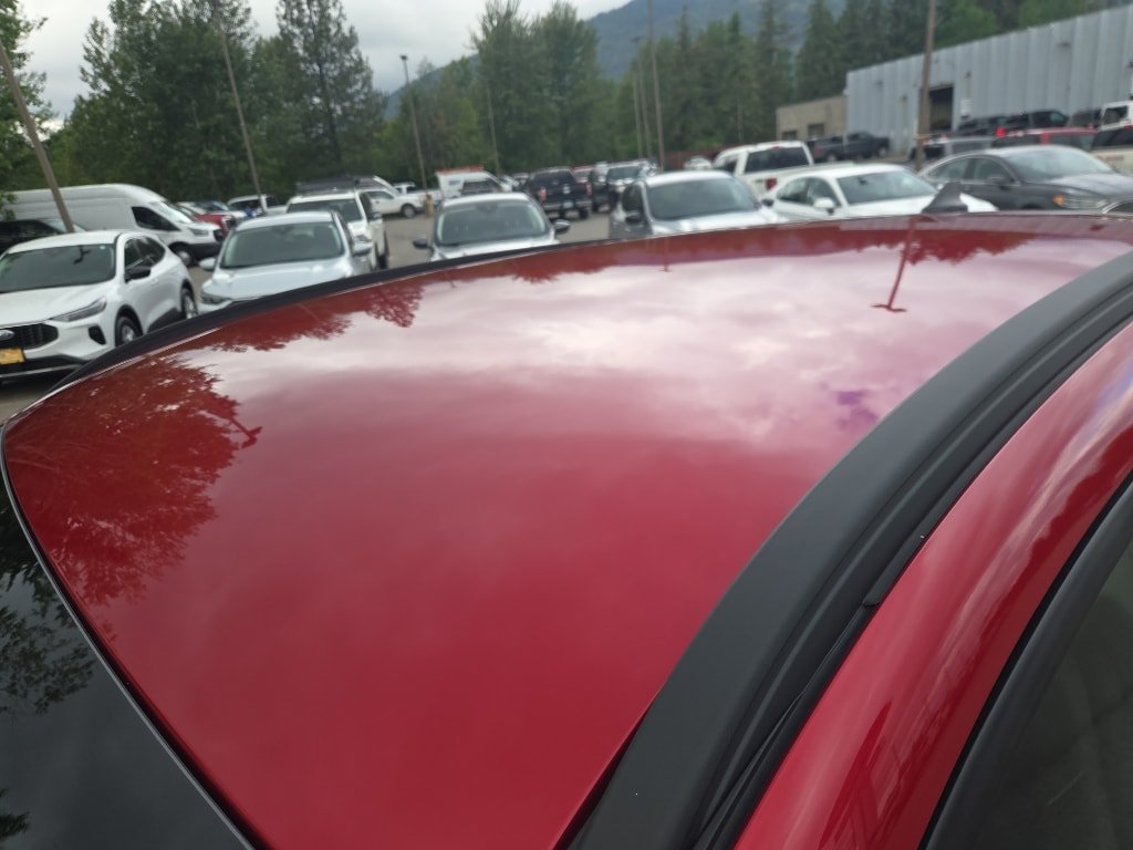 Certified 2024 Ford Escape ST-Line w/ Tech Pack #1 AWD/4WD image 9