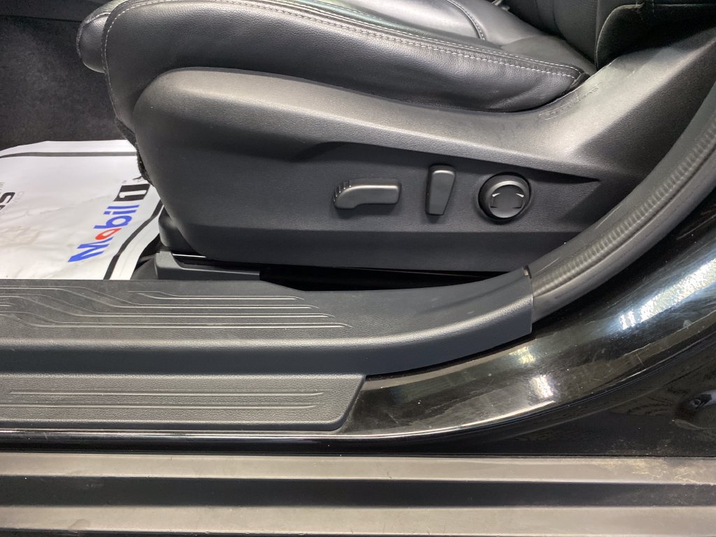 Used 2021 Subaru Outback Limited AWD/4WD image 14