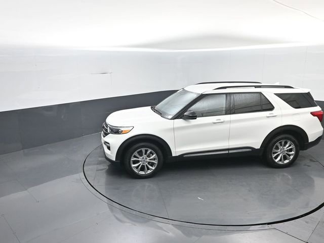 Certified 2024 Ford Explorer XLT w/ Equipment Group 202A image 21
