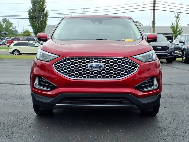 Certified 2024 Ford Edge SEL w/ Convenience Package AWD/4WD image 2