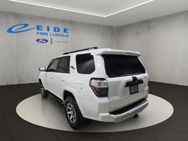 Used 2022 Toyota 4Runner TRD Off-Road Premium AWD/4WD image 8