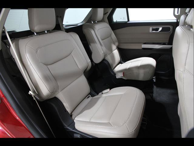 Certified 2024 Ford Explorer XLT w/ Equipment Group 202A image 19