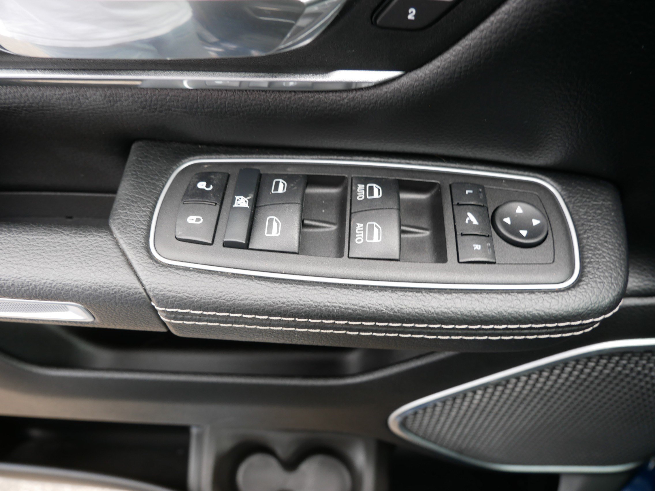 Used 2023 RAM 1500 Laramie AWD/4WD image 20