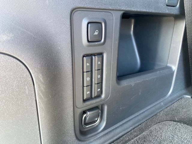 Certified 2025 Ford Expedition Platinum AWD/4WD image 12