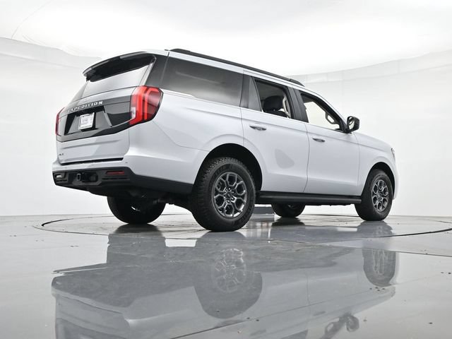 Certified 2025 Ford Expedition Active RWD image 37