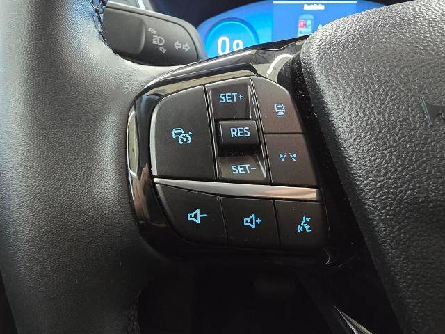 Certified 2025 Ford Escape Platinum AWD/4WD image 21