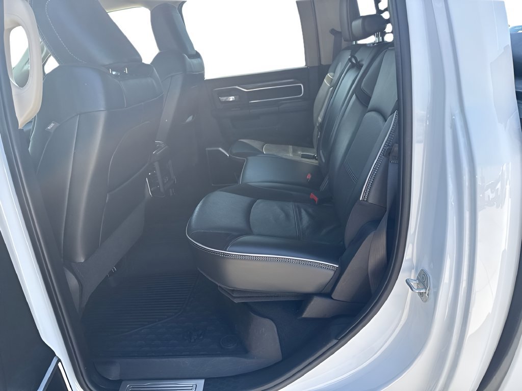 Used 2022 RAM 3500 Laramie AWD/4WD image 21