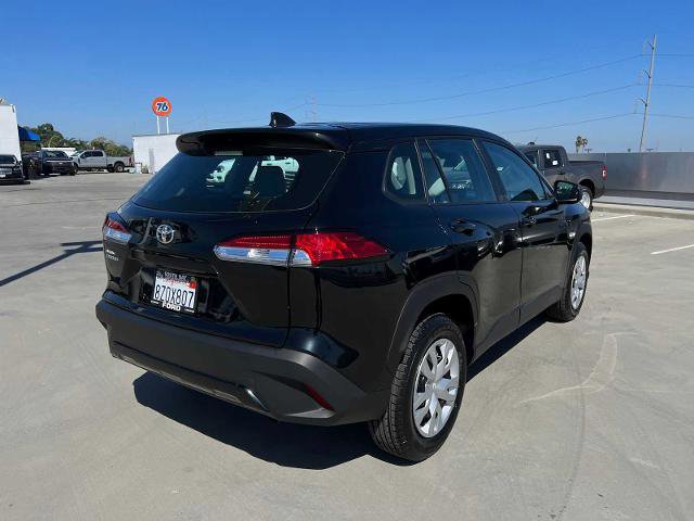 Used 2022 Toyota Corolla Cross L image 8