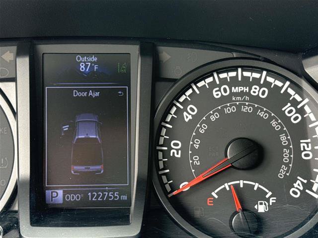 Used 2020 Toyota Tacoma SR w/ SR Convenience Package RWD image 21