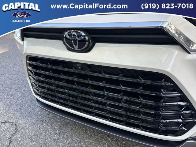 Used 2024 Toyota Grand Highlander Platinum image 10
