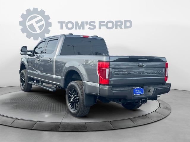 Certified 2022 Ford F350 Lariat w/ Black Appearance Package image 3