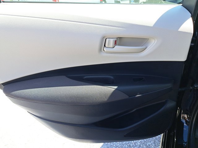 Used 2024 Toyota Corolla LE image 15