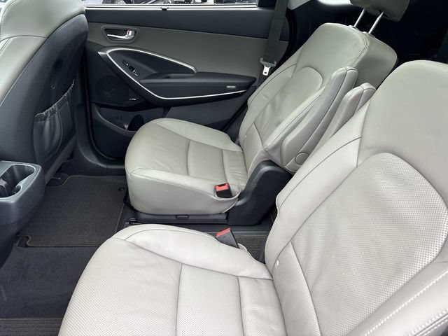 Used 2019 Hyundai Santa Fe XL FWD image 18