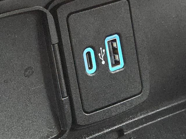 Certified 2022 Ford Bronco Wildtrak image 17