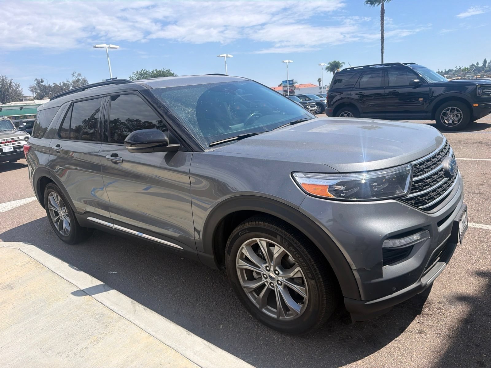 Certified 2023 Ford Explorer XLT w/ Equipment Group 202A RWD image 4